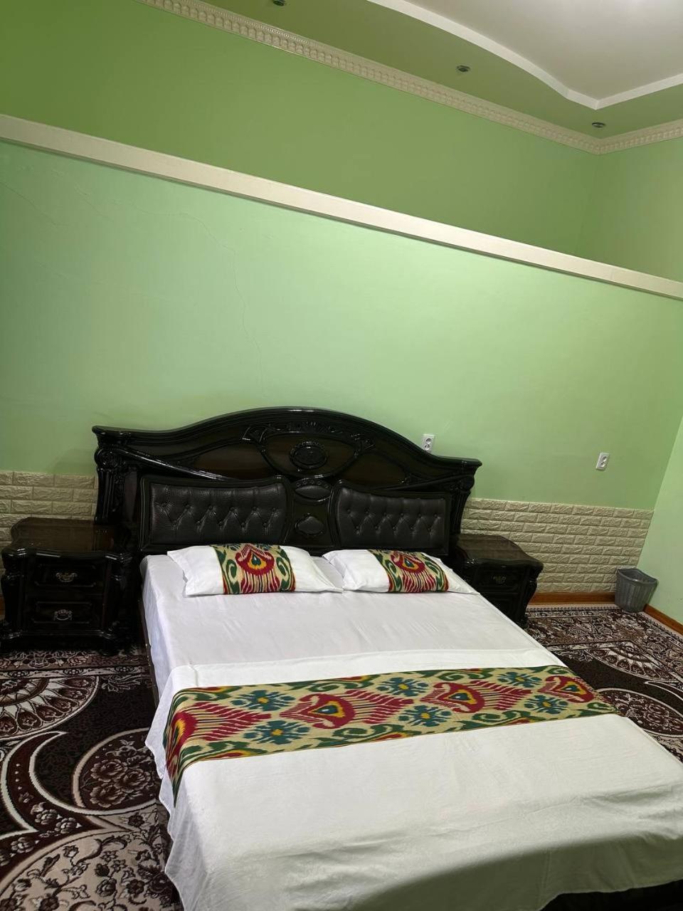 Shukrona Guest House Bukhara Esterno foto