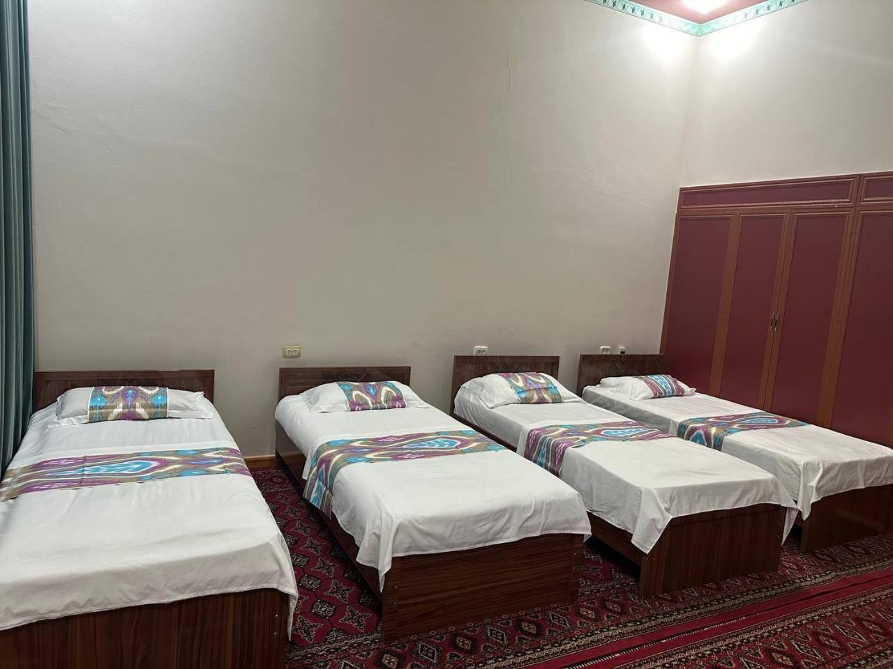 Shukrona Guest House Bukhara Esterno foto